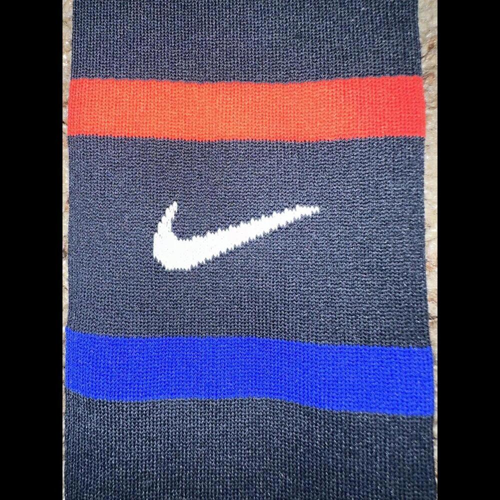 Nike Men's Dri-FIT France Football Knee-High Socks - Picture 4 of 5